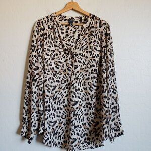 Torrid Leopard Print Split V-Neck Popover Tunic Top Buttons Long Sleeves 2X Plus